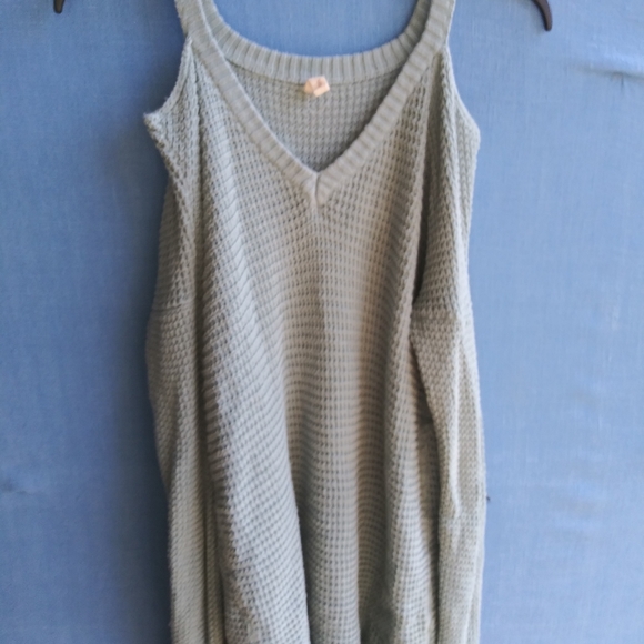 Wishlist Women's Size S-M Blue Cold Shoulder Sweater - Picture 4 of 8